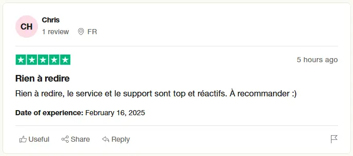 Avis client 5 étoiles de Chris – Service et support réactifs, recommandation Iron TV Pro